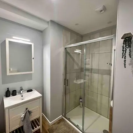 Climatise / Centre-ville / 4 Personnes Apartamento *